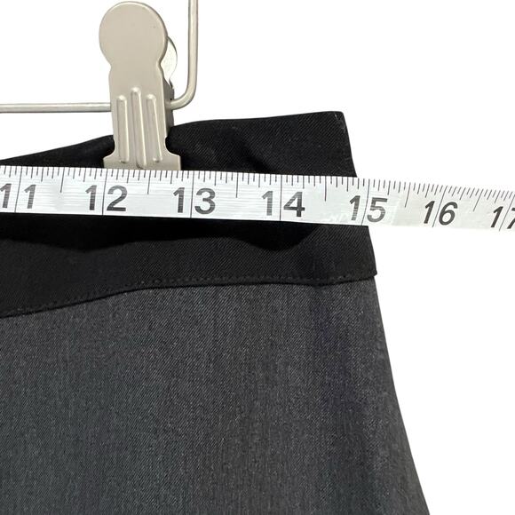 Virtue Pencil Skirt Womens 6 Black Gray Stripe Back Slit Stretch Corpcore Career - Picture 8 of 12